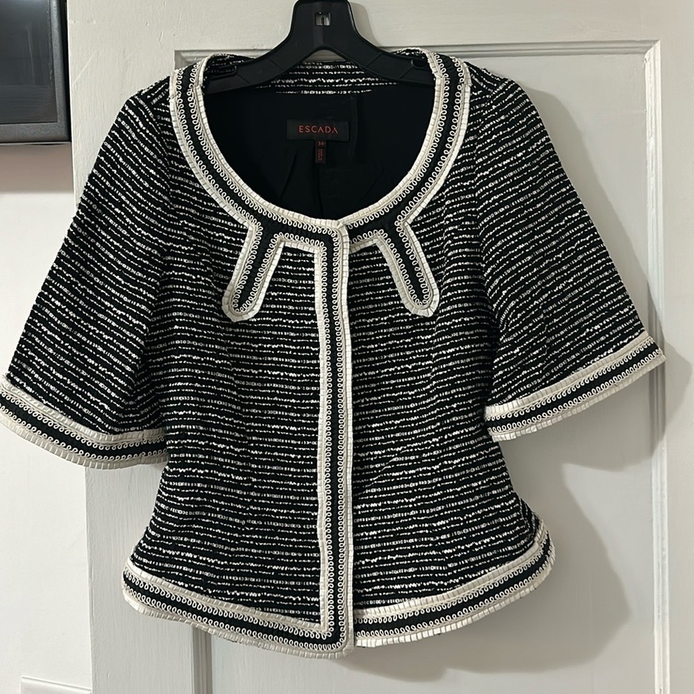 ESCADA beautiful skirt and blouse set